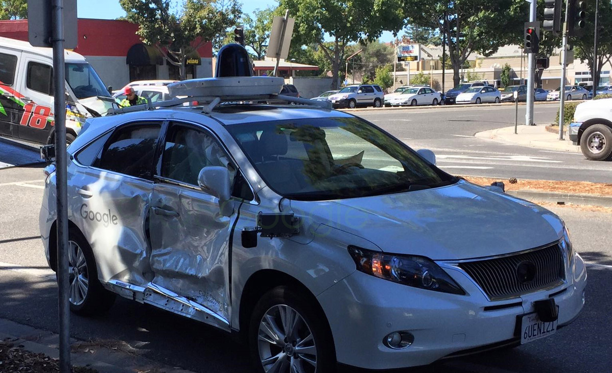google car lexus rx-450h crash