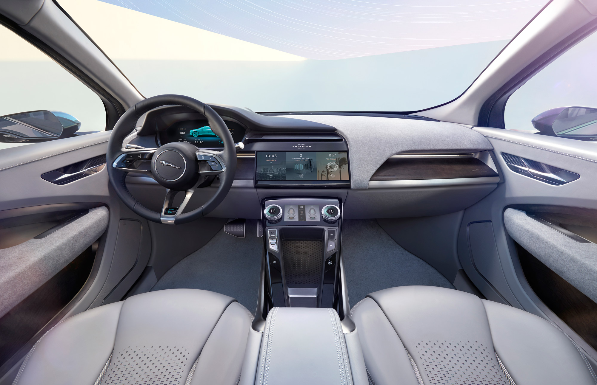 Jaguar I-PACE Concept interior