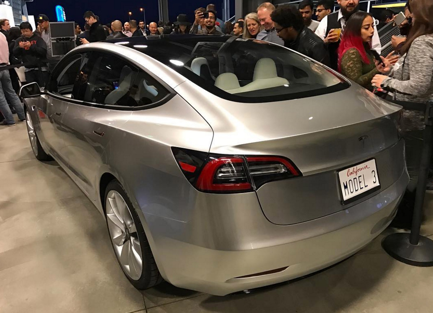 Tesla Model 3 silver