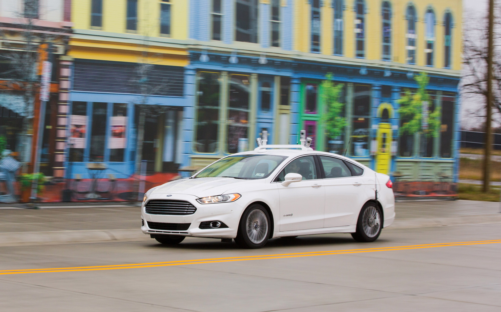 Ford: Πλήρως αυτόνομα οχήματα χωρίς τιμόνι το 2025