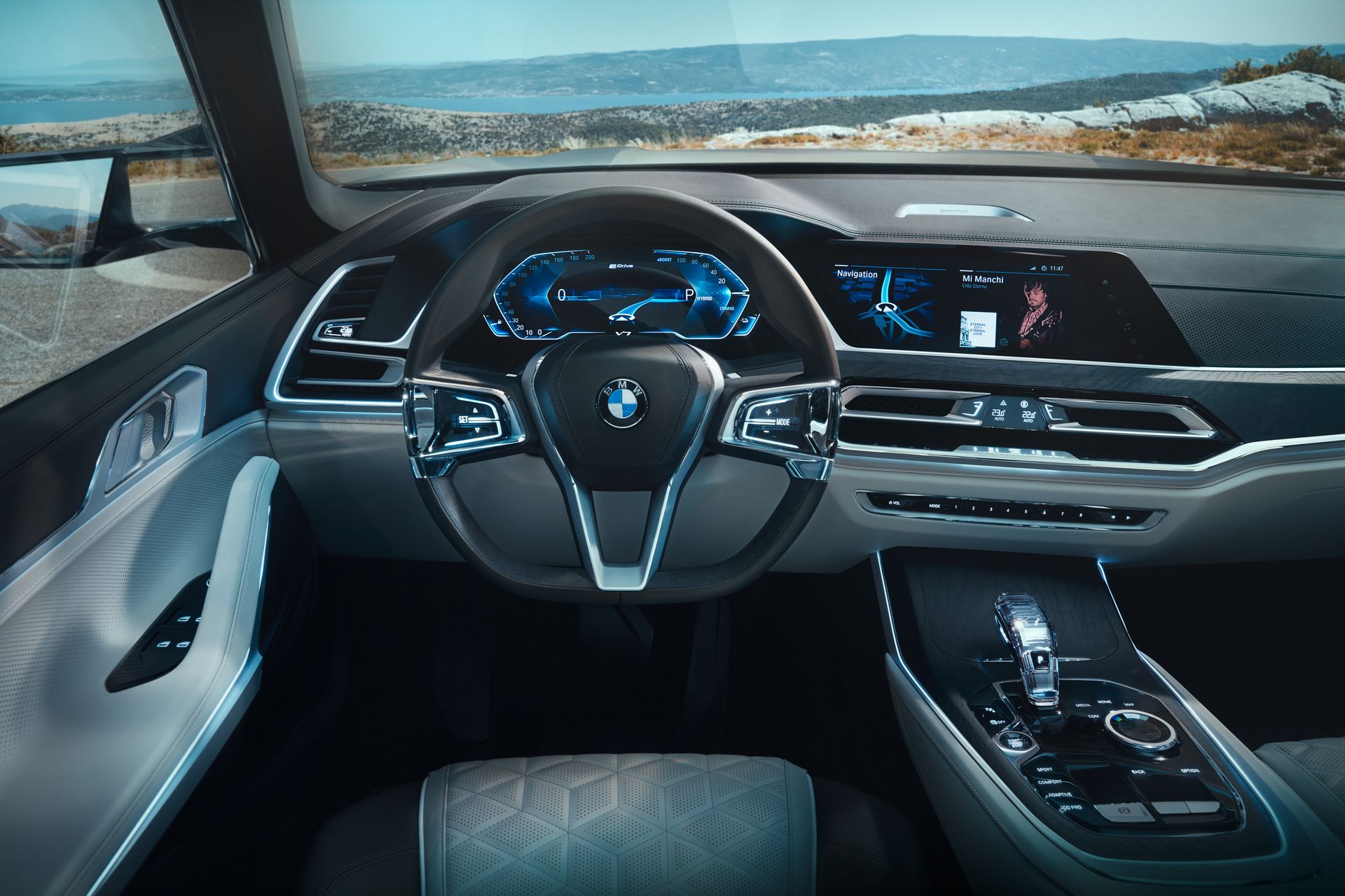 BMW X7 iPerformance interior