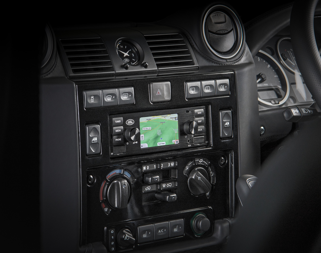 Jaguar Land Rover infotainment