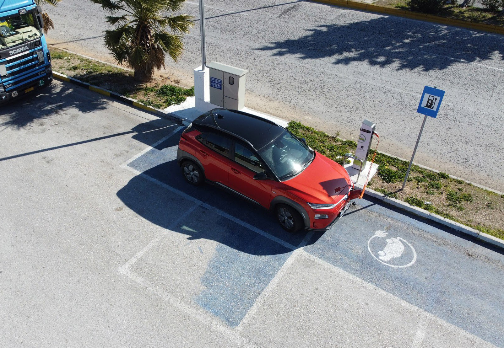 Δοκιμάζουμε το ηλεκτρικό Hyundai KONA στην Ελλάδα