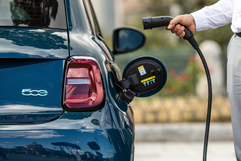Fiat 500 e la Prima