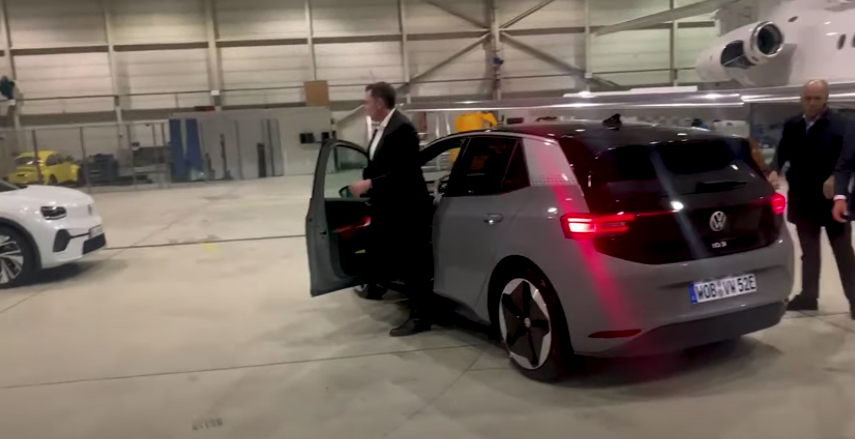 Elon Musk - Volkswagen ID.3