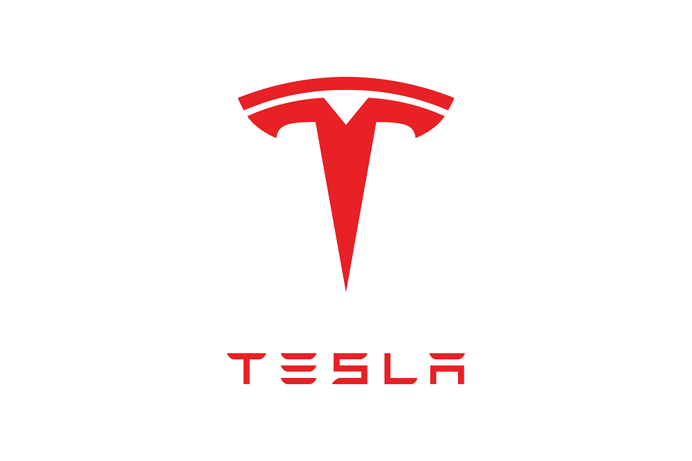 Η Tesla παραμένει το αφεντικό στις μπαταρίες, ο ανταγωνισμός πλησιάζει