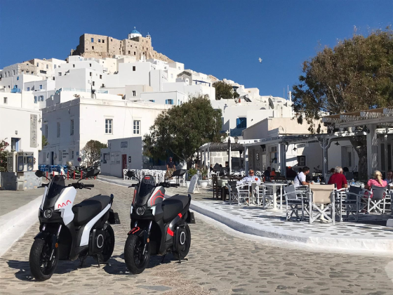 Το ηλεκτρικό scooter Seat Mo θα τριγυρνά στην Αστυπάλαια