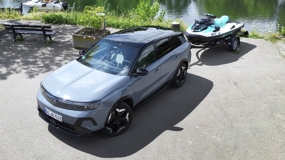 Opel Grandland Electric AWD