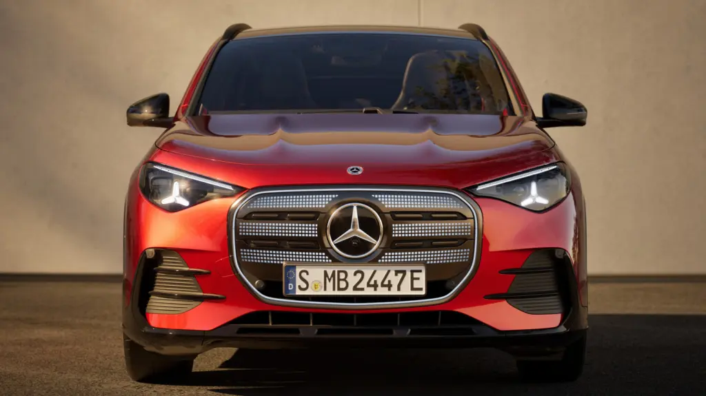 Αυτοκίνητο Mercedes-Benz με τεχνολογία αυτόνομης οδήγησης σε δοκιμές