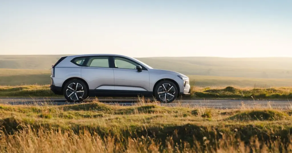 Ηλεκτρικό SUV της Volvo στην πλατφόρμα SPA3
