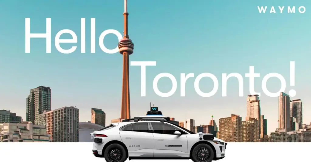 Αυτόνομο όχημα robotaxi της Waymo σε δρόμο πόλης